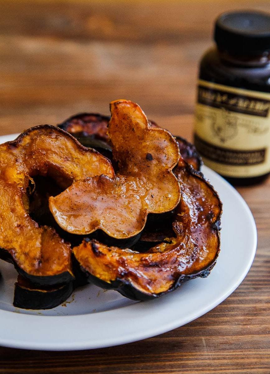Zucca Delica Arrosto con Vaniglia e Zucchero di Canna