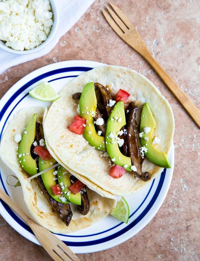 Tacos di Portobello Affumicati alla Griglia: La Ricetta Vegana e Vegetariana Perfetta per Ogni Grigliata