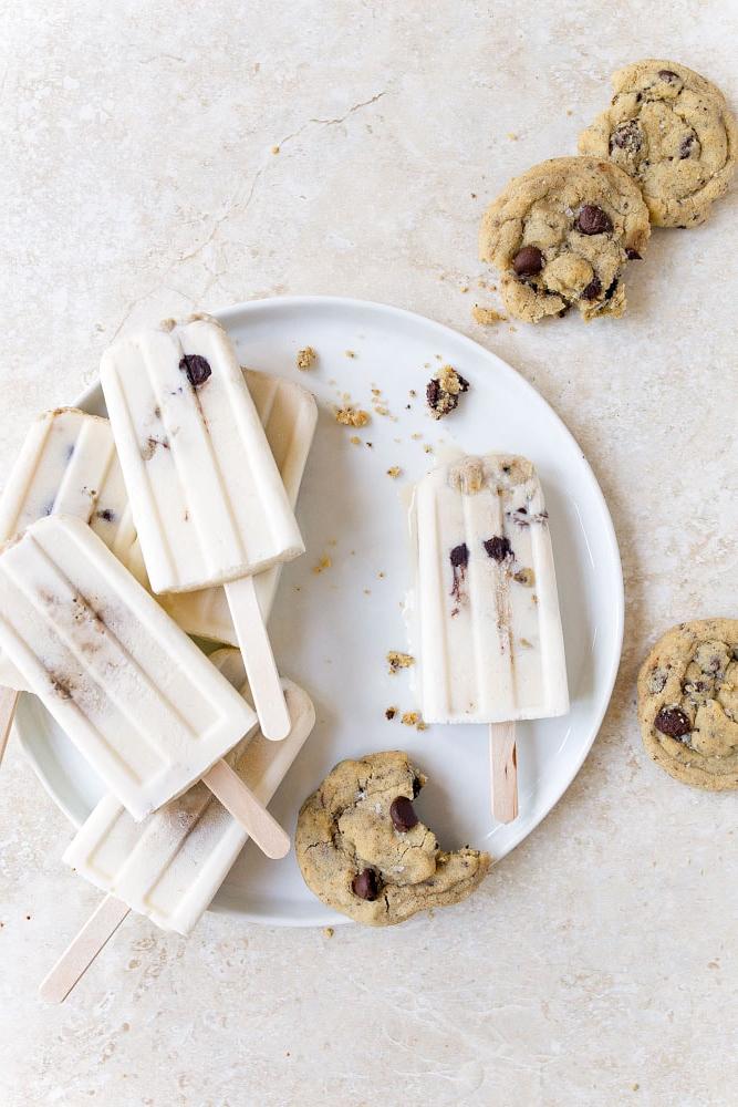 Gelati biscotti e latte fatti in casa. Gelati facili per bambini e adulti.