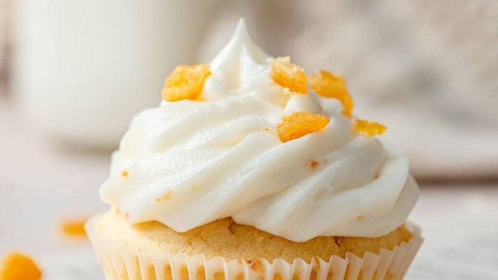 Cupcakes di torta pound alla ricotta.