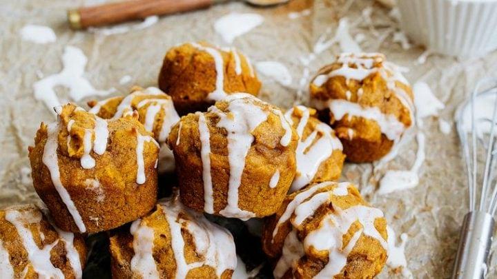 Mini Torte di Zucca con Glassa Spessa