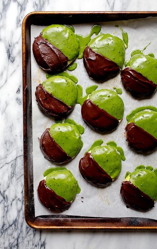 Biscotti Matcha e Cioccolato: dettaglio Biscotti al Matcha e Cioccolato Fondente, primi piani
