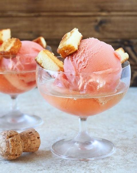 Gelato al Champagne Dessert Per Due