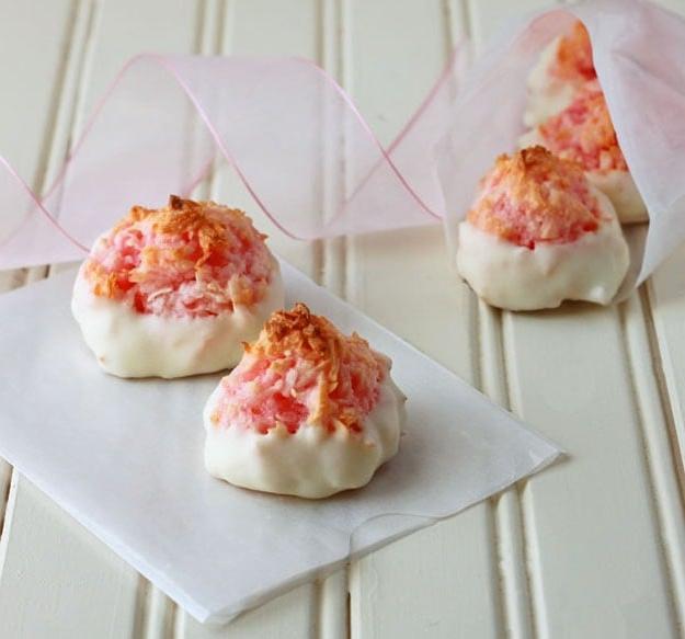 Macaroon Rosa per Pasqua | Dessert Colorati