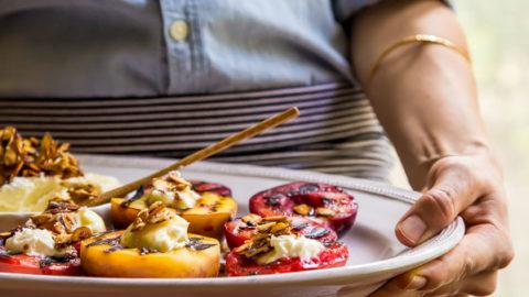 Frutta a Nocciolo Grigliata + Dip di Mascarpone alle Mandorle