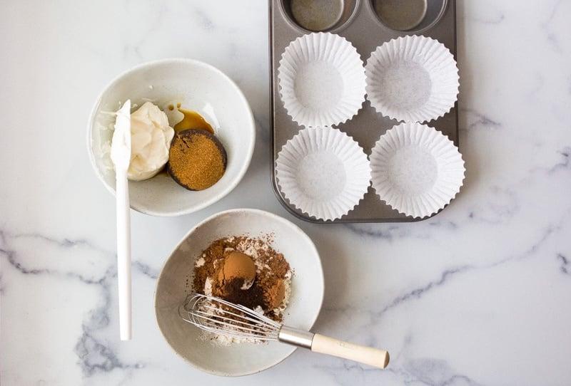 ingredienti cupcake al cioccolato