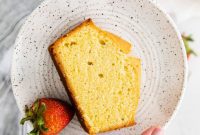 Classic Vanilla Pound Cake