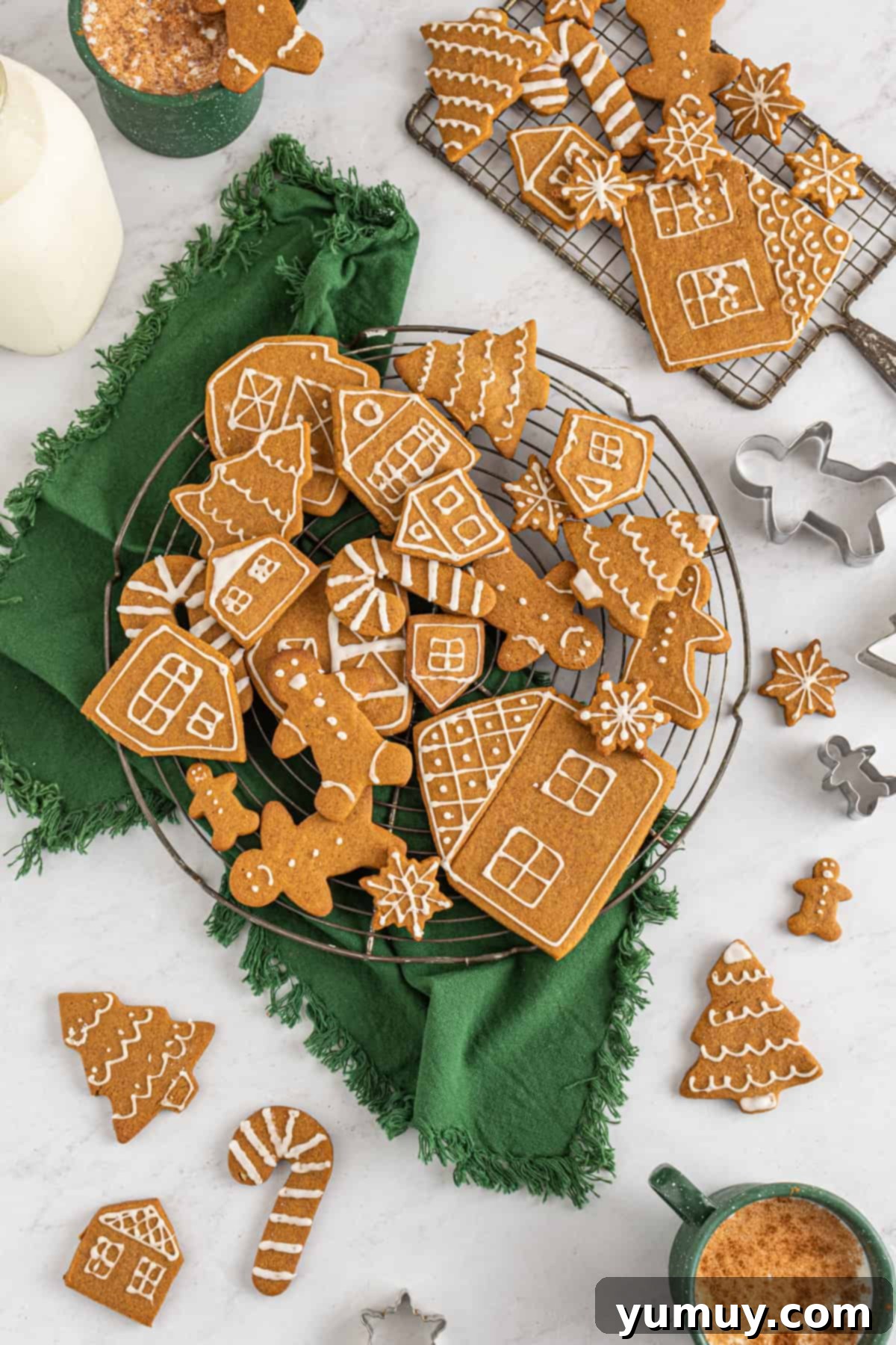 Festive Gingerbread Treats 1 featured 14107