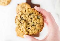 Golden Oat Raisin Delights