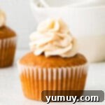 Spiced Gingerbread Cupcakes 9 gingerbread cupcakes topped with spiced white chocolate frosting