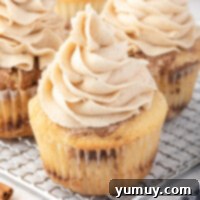 snickerdoodle cupcakes