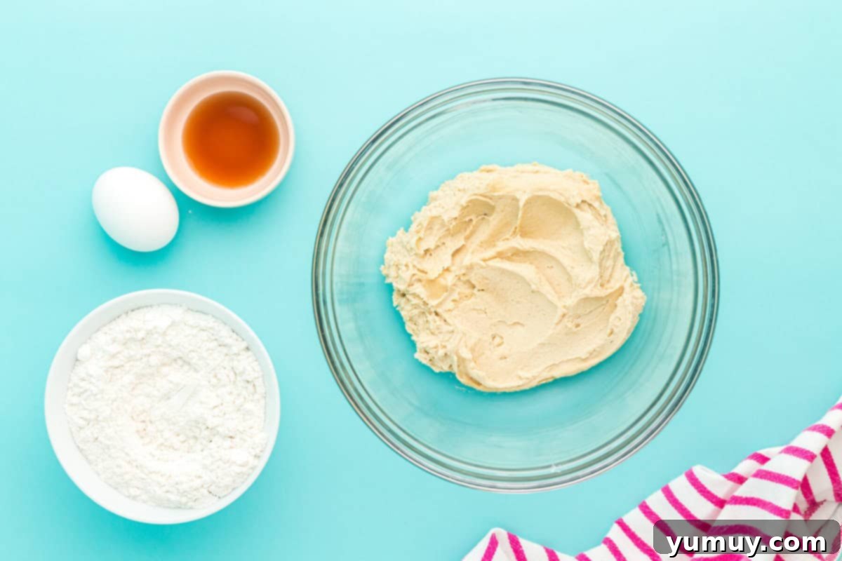 Golden Cookie Fries with Chocolate Chips 12 Essential ingredients for Chocolate Chip Cookie Fries: egg, vanilla, flour, and creamed butter and sugar.