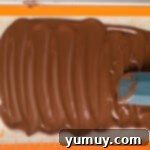 how to make halloween bark